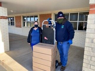Community Cares Day 12.15 Picture 3.jpg